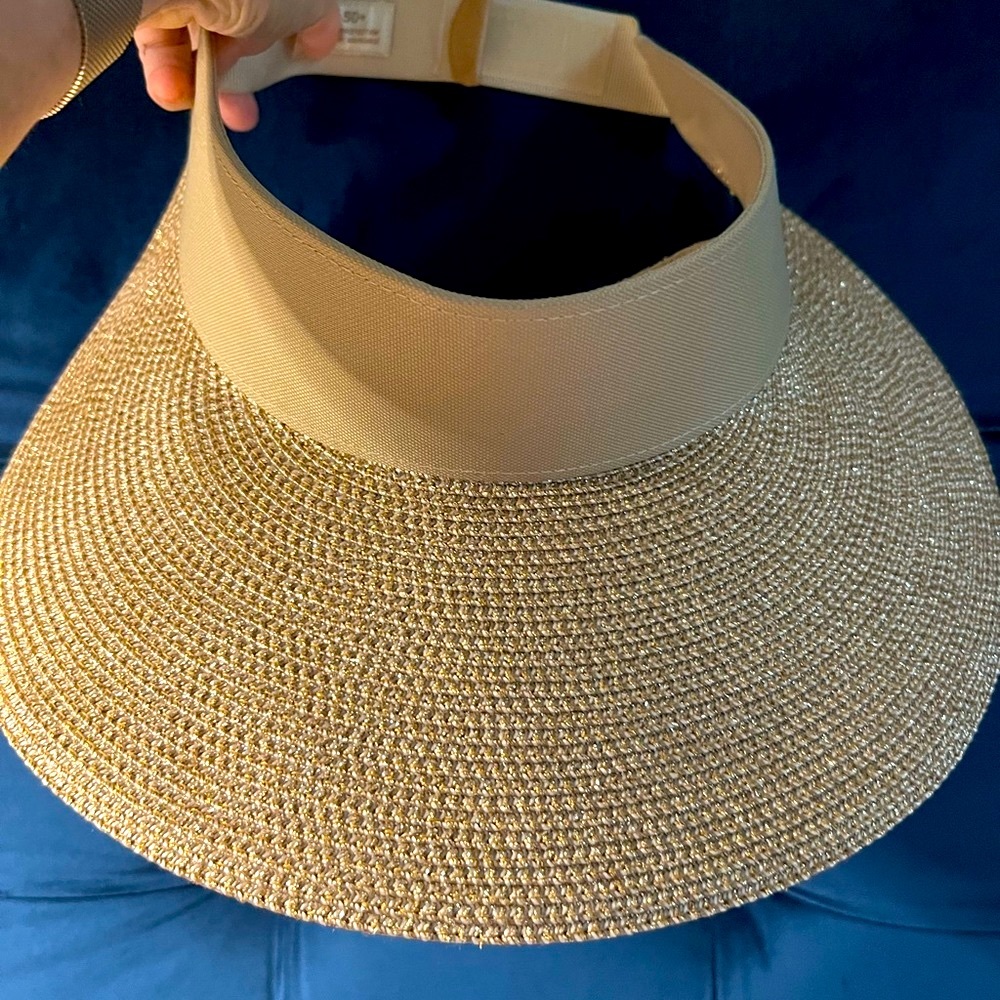Eric Javits Champ II Visor. Full UPF50 protection. Gold/Sand. Eric Javitz